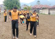 Kapolres Touna Bersama Anggotanya Tanam Jagung Dukung Ketahanan Pangan Nasional