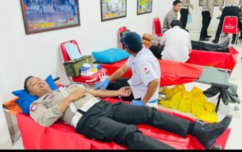 Sambut Hari Lalu Lintas Bhayangkara ke-70, Ditlantas Polda Sulteng Gelar Bakti Kesehatan