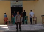 Aparat Polsek Tojo Rutin Patroli di Gereja-Gereja