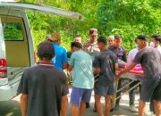 Sesosok Mayat Pria Ditemukan Warga Tergeletak di Halaman Rumah Kosong