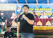 Ketua AFKAB Banggai Tutup Secara Resmi Ajang Turnamen Futsal Cemerlang Cup 2026 Di Desa Cemerlang