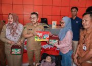 Pemkab Banggai Salurkan Bansos PKH dan Sembako Tahap I Tahun 2026