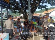 Polsek Luwuk Gelar Program Jumat Curhat Dengarkan Keluhan Para Buruh di Pelabuhan Rakyat