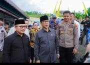 Kapolres Banggai Dampingi Mendes PDT RI Tinjau Koperasi Merah Putih di Desa Bubung