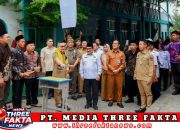 Amirudin Hadiri Perpisahan Siswa-Siswi MTsN 1 Banggai, Dukung Pengembangan Madrasah