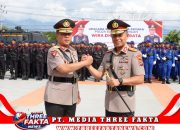 Polda Sulteng Gelar Serah Terima Pataka Wira Dharma Brata Kepada Brigjen Pol Nasri