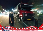 Akibat Kurang Hati-Hati Truk Tangki Senggol Sepeda Motor Pelajar Di Desa Torue
