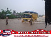 Akibat Banjir Jalur Trans Sulawesi Di Torue Lumpuh Total