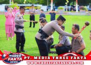 Kapolres Pimpin Upacara Kenaikan Pangkat Sebanyak 52 Personel Polres Banggai