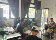 Bhabinkamtibmas Polsek Luwuk Mediasi Sengketa Warisan Keluarga, Kedepankan Penyelesaian Secara Damai