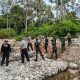 TNI-Polri, BPBD, dan Pemdes Rampungkan Jembatan Darurat di Lobu Mandiri dalam Tiga Hari Pascabanjir