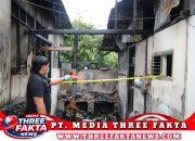 Polisi Olah TKP Satu Unit Rumah Terbakar di Luwuk